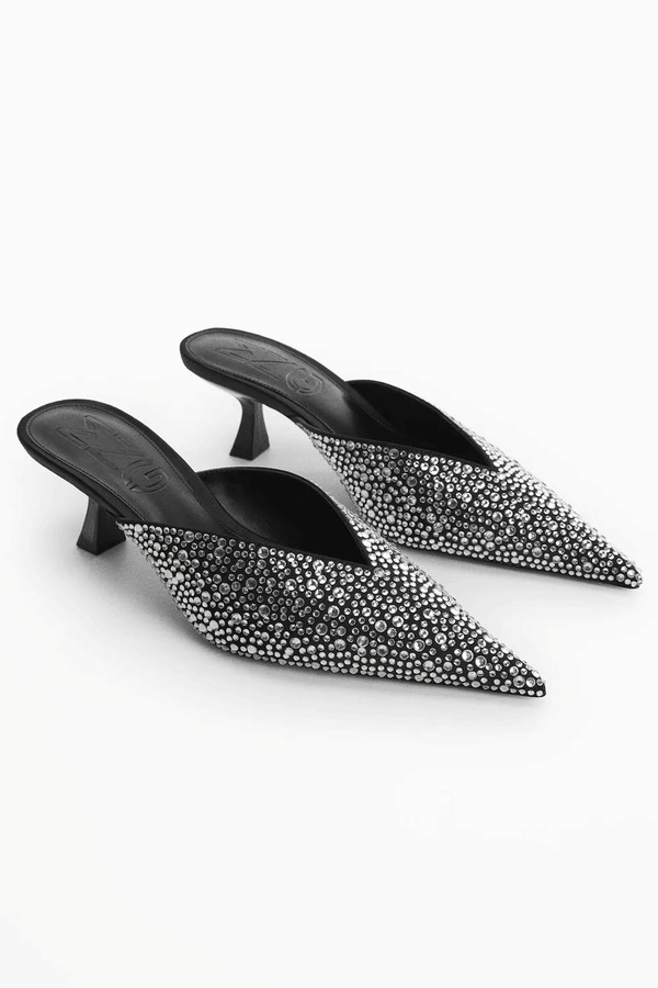 Pointed Toe Rhinestone Shoes