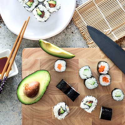 How to Make Homemade Sushi Rolls - Fifteen Spatulas