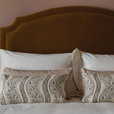 How To Choose The Right Headboard
