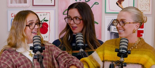 Louis & Zayn Reunite, Victoria Beckham’s Documentary Drama & Autumn Fashion Trends