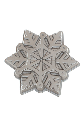 Snowflake Pan from Nordicware