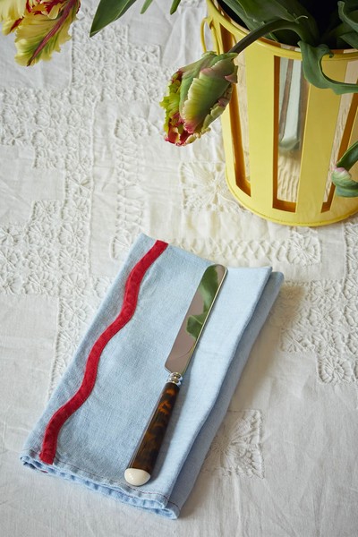 Scallop Linen Napkins Set Of 4 from Matilda Goad