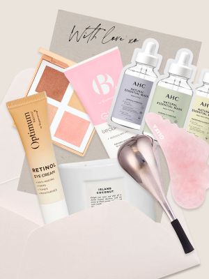 The Beauty Gifts We’re Giving This Mother’s Day