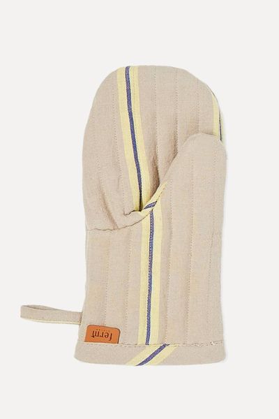 Hale Oven Mitt from Ferm Living