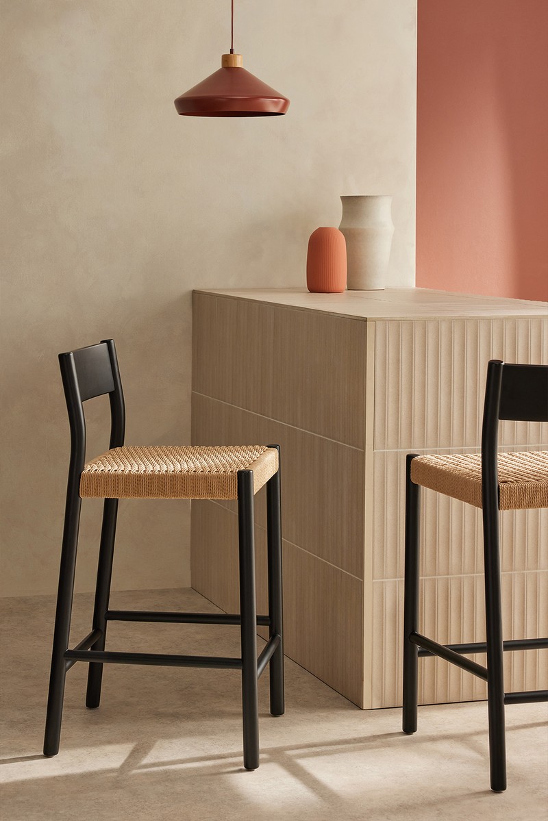 Rhye Bar Stool