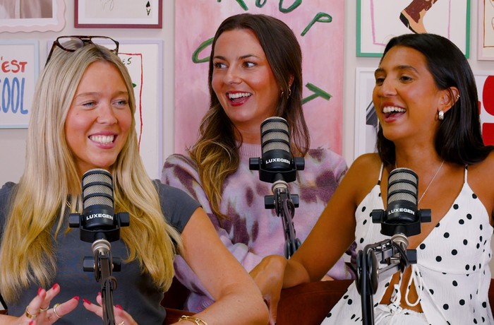 Hannah Montana Turns 20, Taylor x Sabrina Collab & Harry Potter TV Series News
