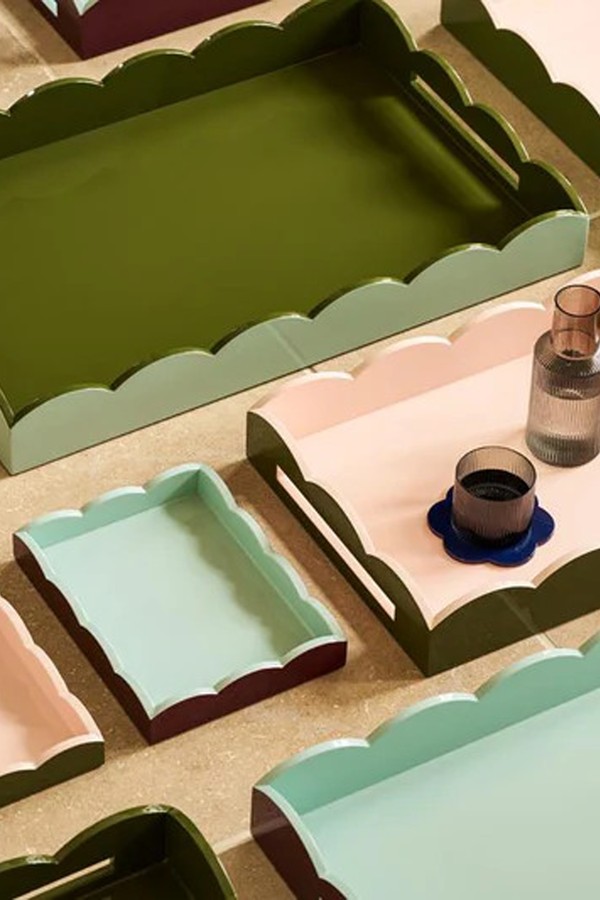 Lacquered Scallop Small Two Tone Tray from Addison Ross 