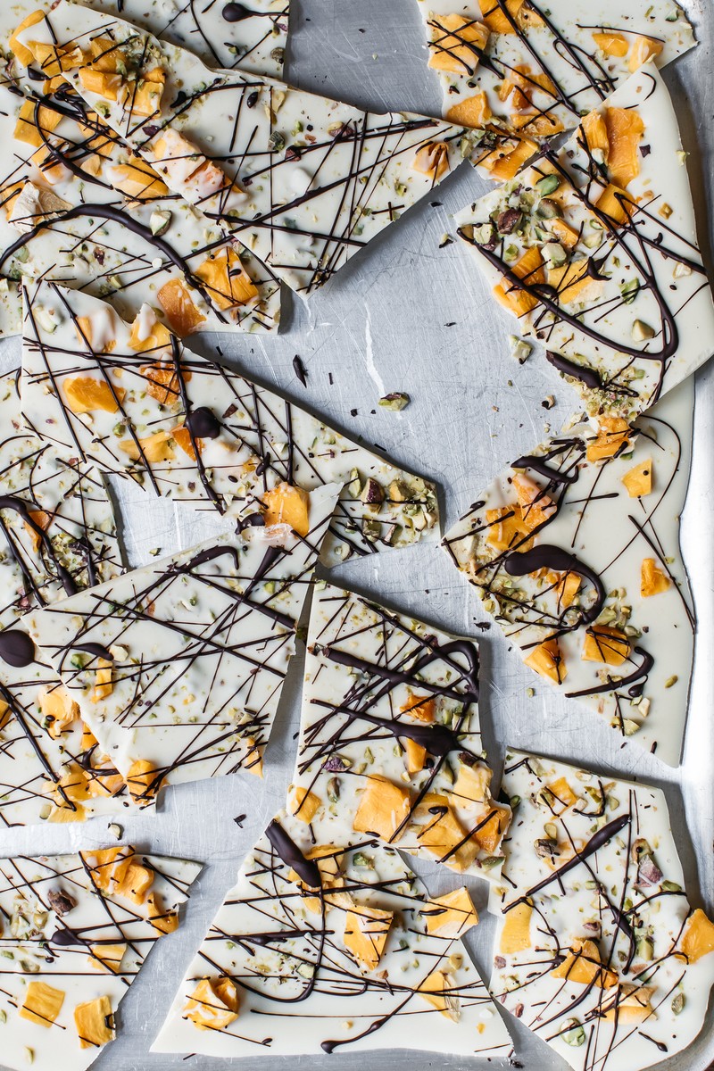 Prebiotic Chocolate Bark