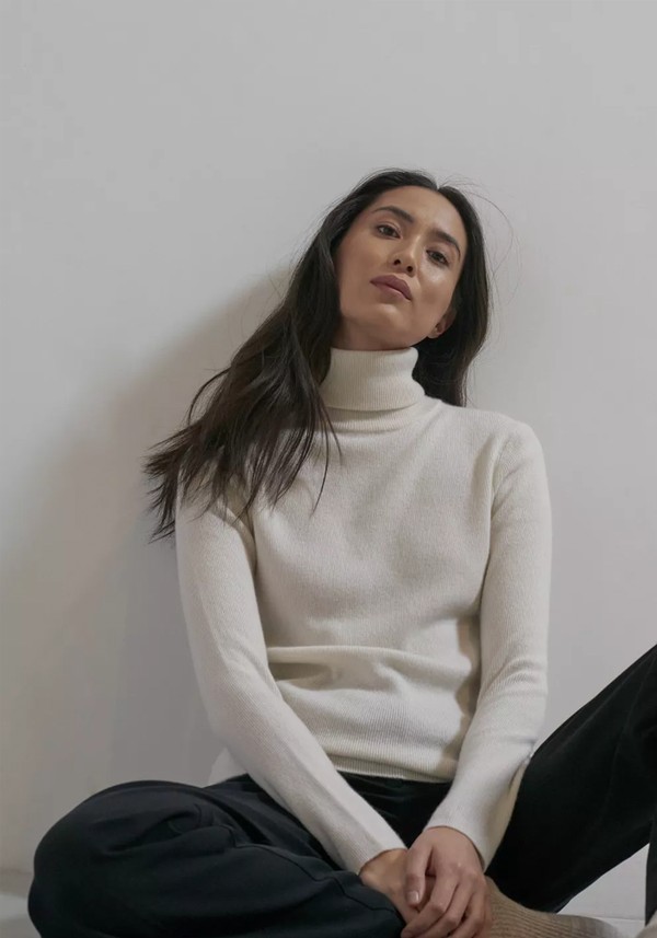 Regular Fit 100% Premium Cashmere Turtleneck