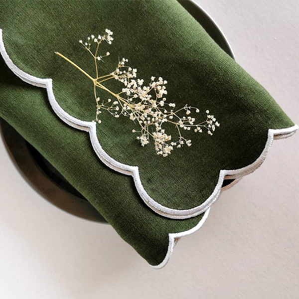 Linen Cloth Scallop Napkins Set