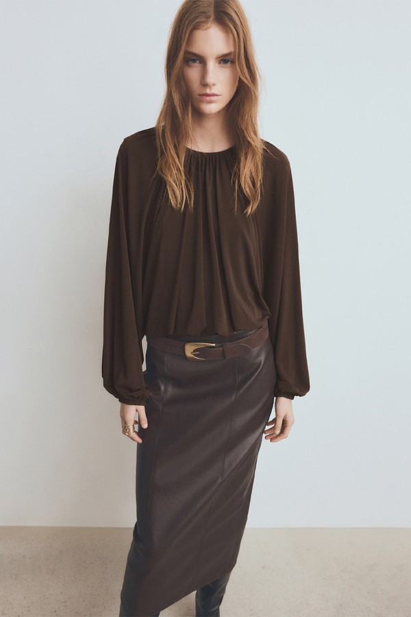 Fine Knit Ruched Blouse