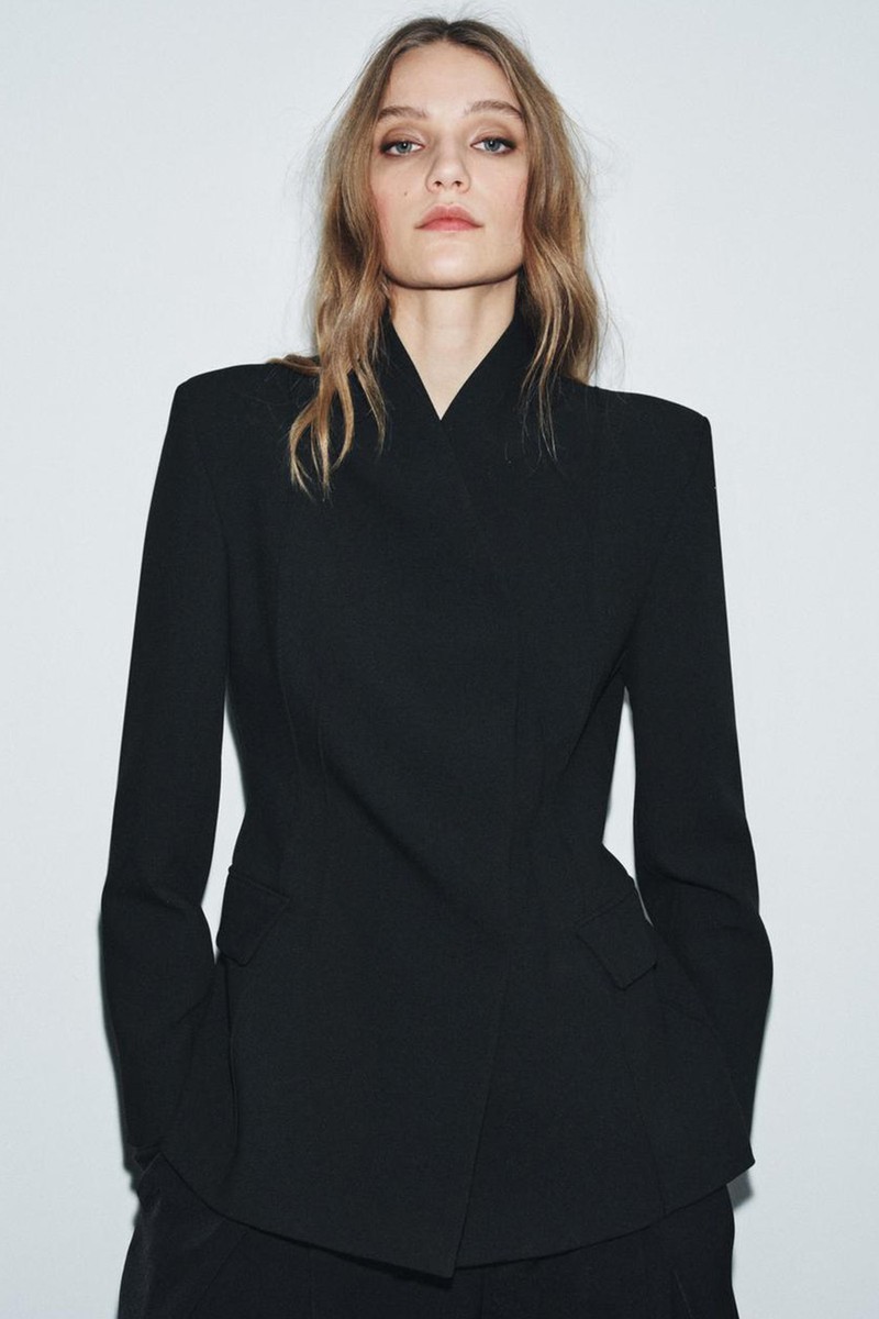 Fitted Blazer