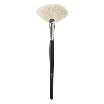 Large Soft Fan Brush, £5.50