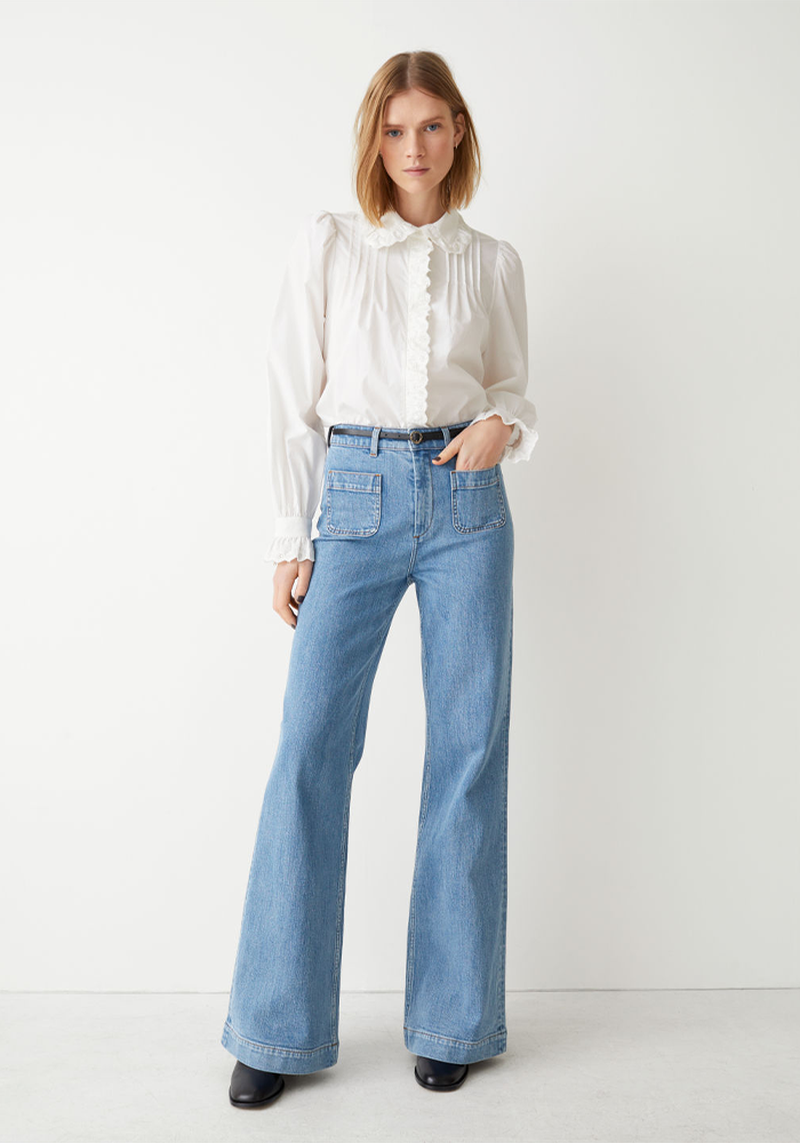 Flared High Waist Jeans