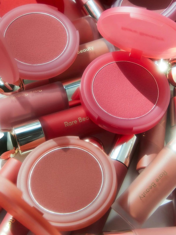 Product Spotlight: Rare Beauty Soft Pinch Matte Bouncy Blush
