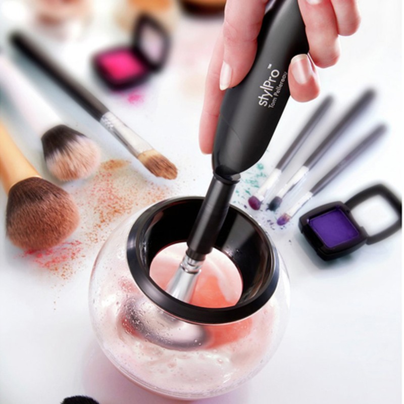 Brush Cleaner, £39.99 | StylPro 