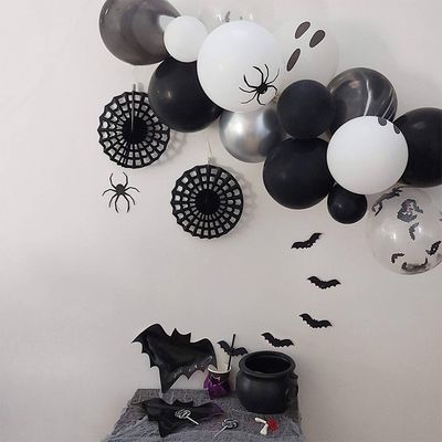 Halloween Spooky Balloon Arch from Little Lulubel