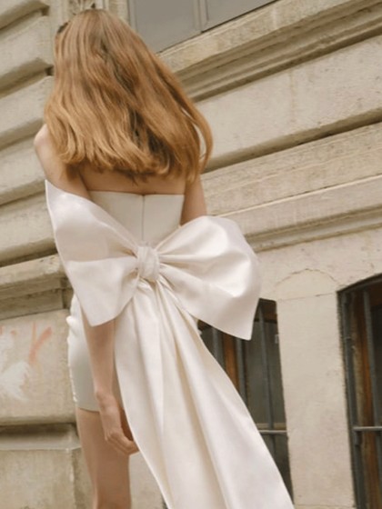 34 Dresses To Rent For Your Big Day & Beyond