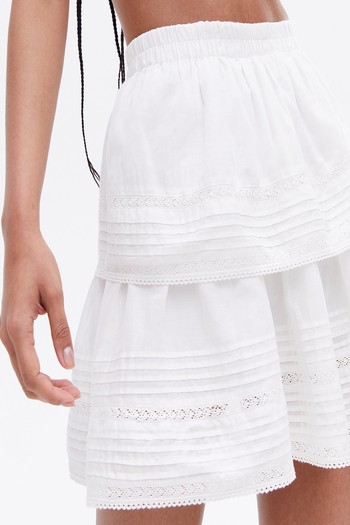 White Lace Trim Tiered Mini Skirt from New Look