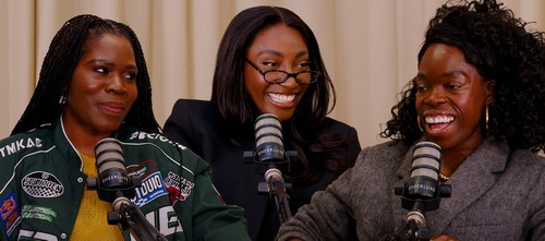 Jada Pinkett Smith’s Oscars Look, Skims Fluffy Drop & Black Women In Fashion