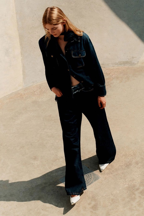 Wide-Leg Jeans