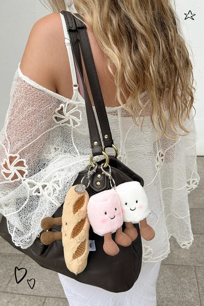 20 Cool Gifts For Besties