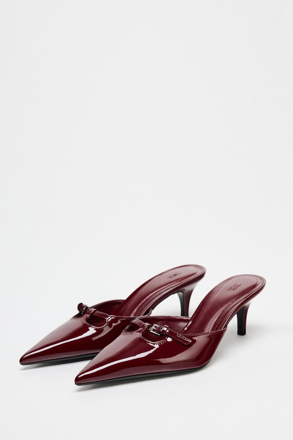 Patent-Effect Mules With Buckle