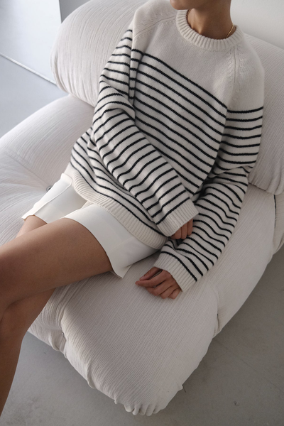 Raya Crewneck Sweater from Almada Label 