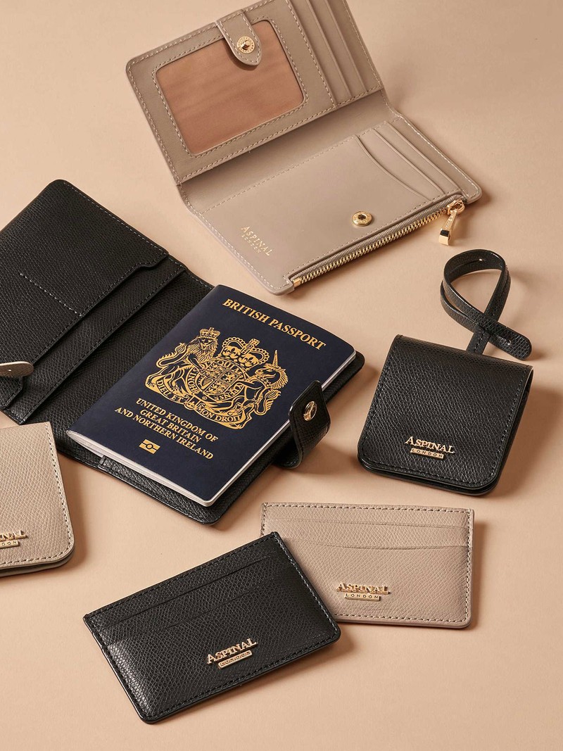 SL ASPINAL OF LONDON 080925 MAIN 4