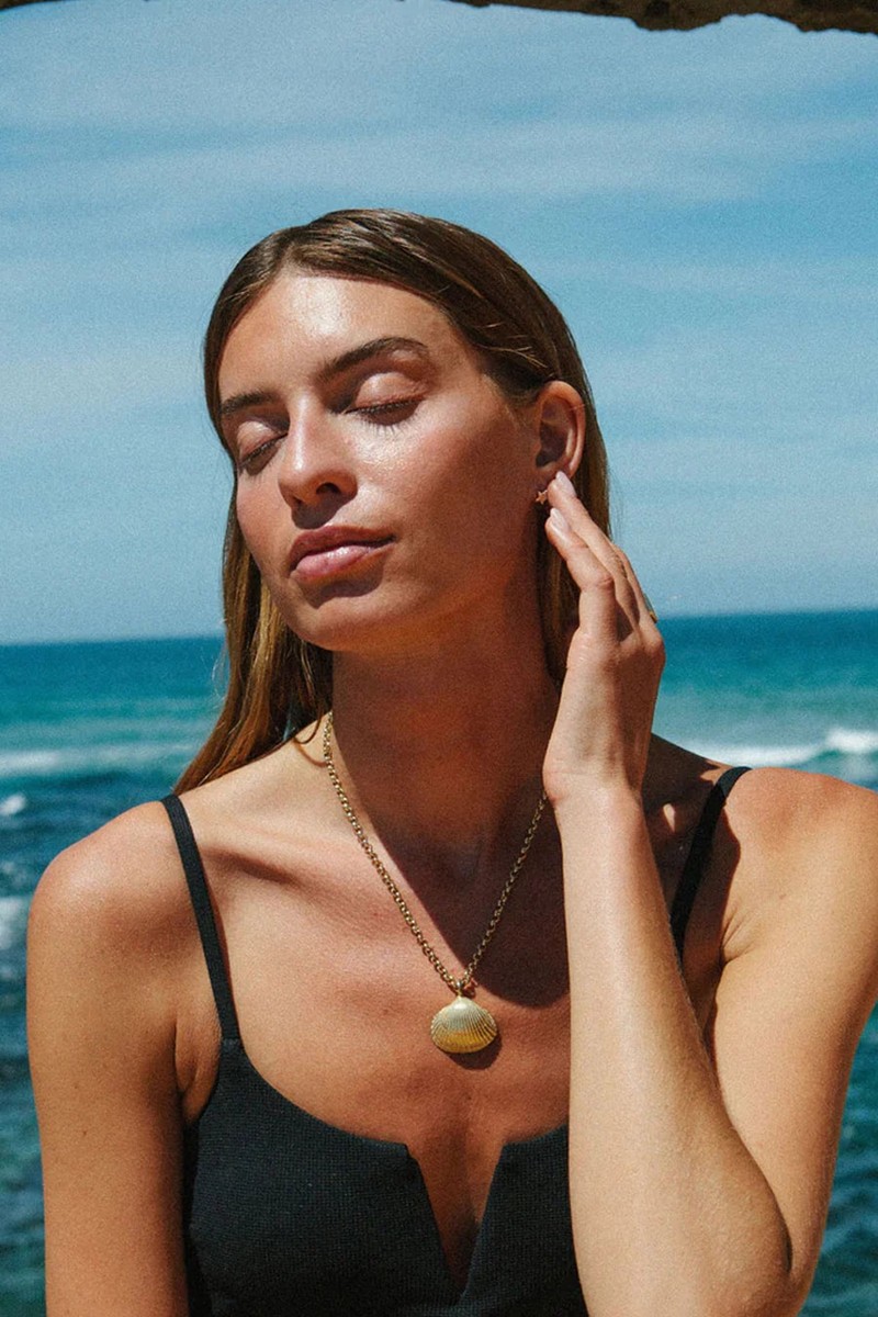 Maxi Shell Necklace from Daniella Draper