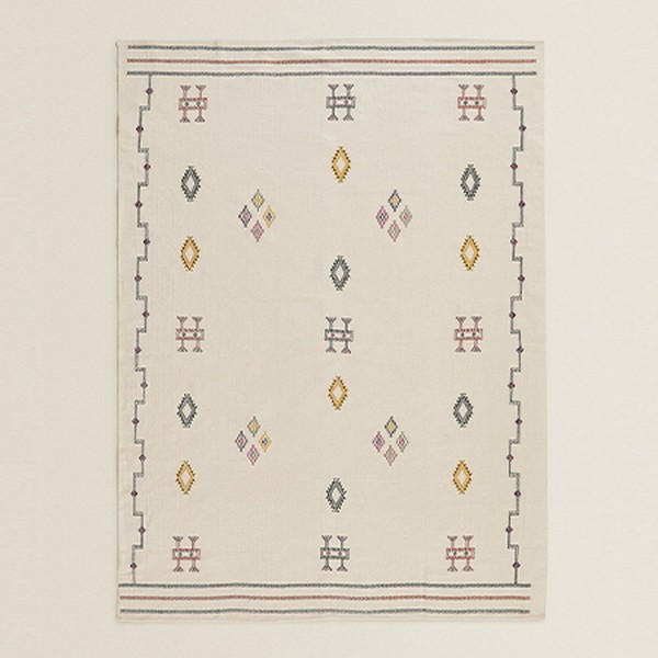 Embroidered Cotton Rug from Zara