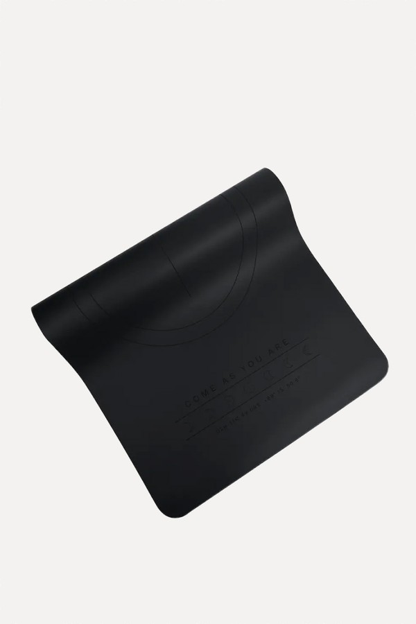 The Original Paws Sticky Grip Yoga Mat from Yogi Bare 