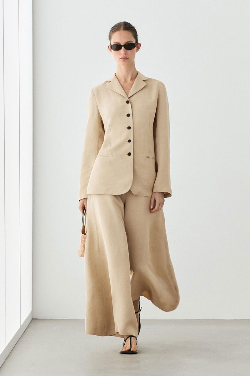 Wide-Leg Voluminous Trousers from Massimo Dutti