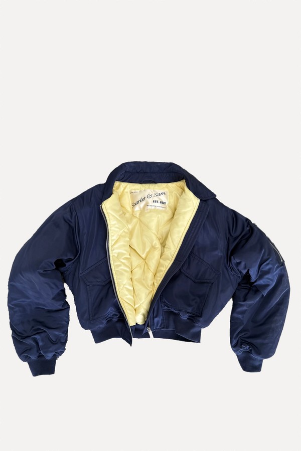 Capsule Bomber from Scarlet & Sam