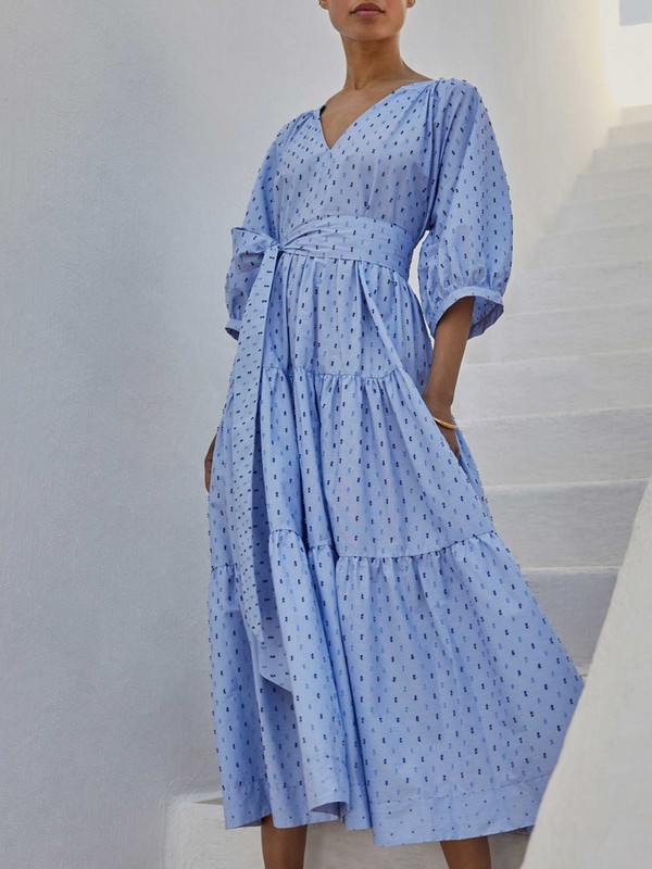 30 Chic & Feminine Midi Dresses For Spring