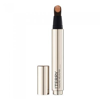 Touche Veloutee Highlighting Concealer from By Terry