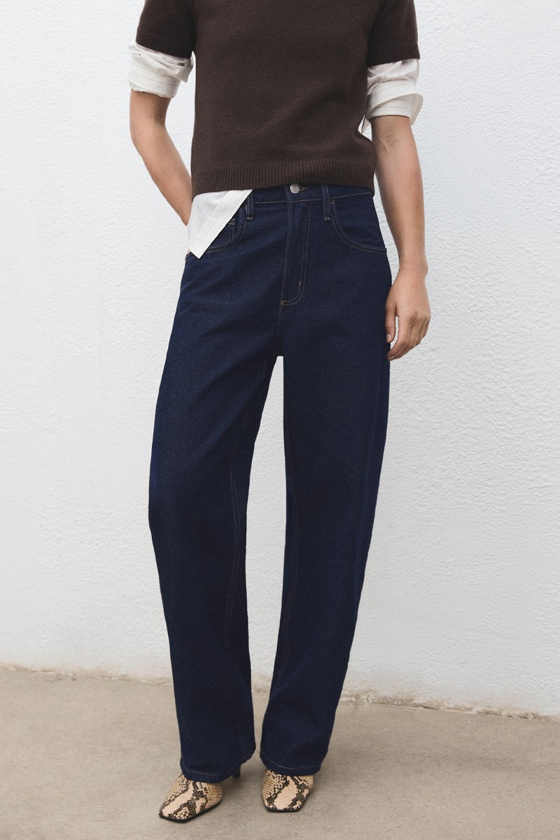 High-Waisted Barrel Jeans from MANGO