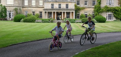 15 Top Family-Friendly Hotels In The UK 