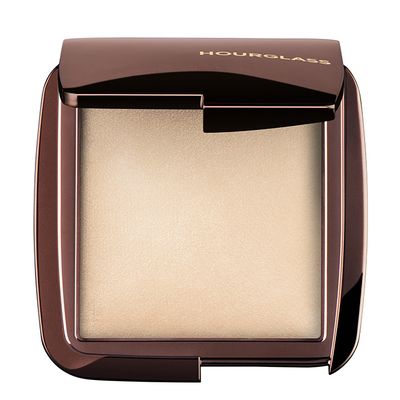 Ambient Lighting Powder  from Hourglass 