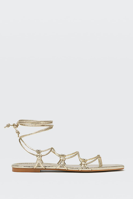 Flat Strappy Sandals from Stradivarius