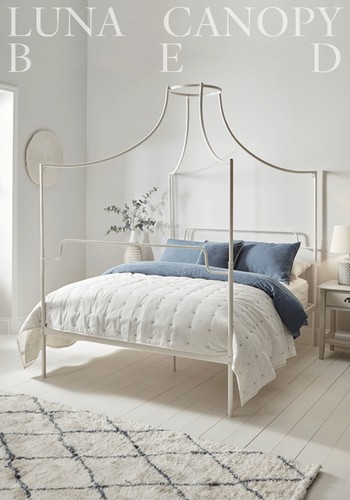 Luna Canopy Bed