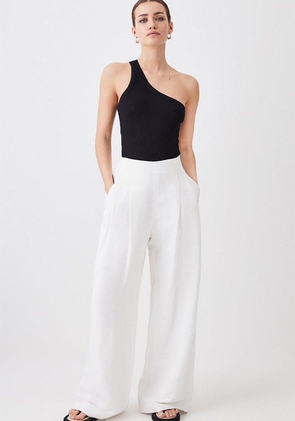Petite Linen Darted Wide Leg Trouser