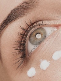 How & Why To Build A Proper Eye Care Routine 