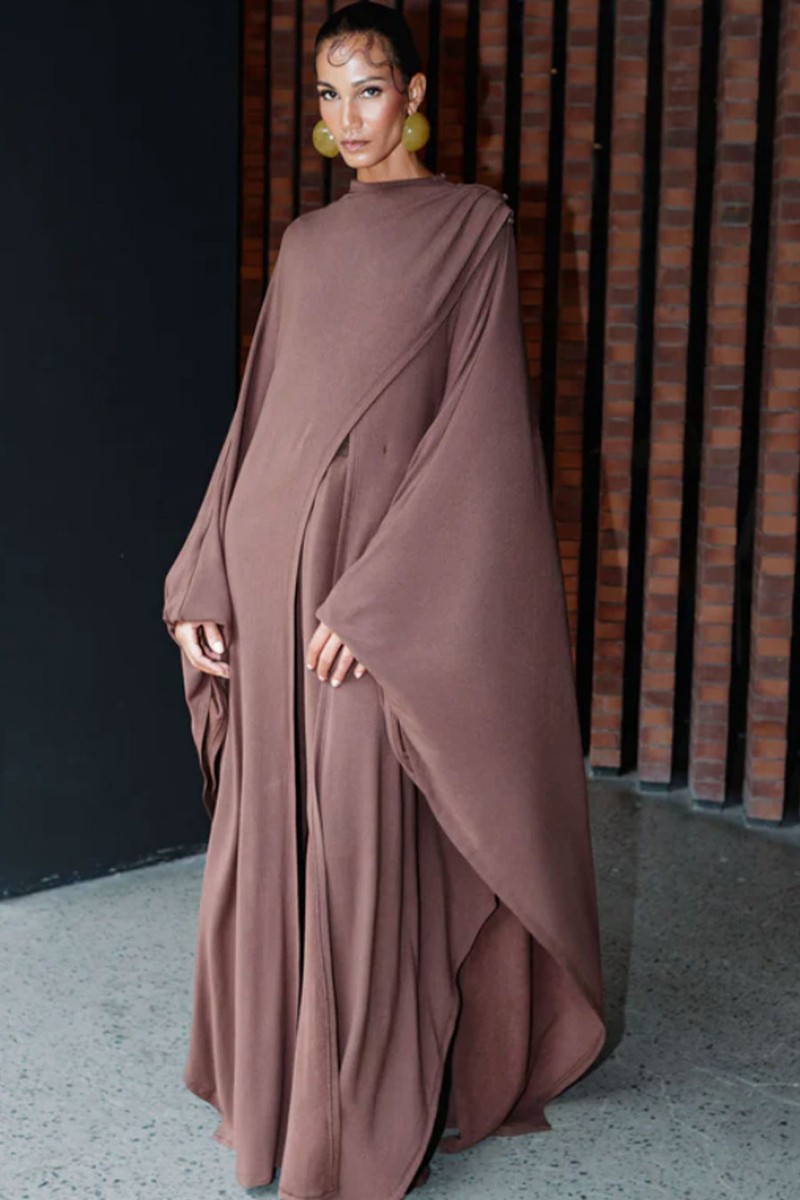 Ovu Knit Cape