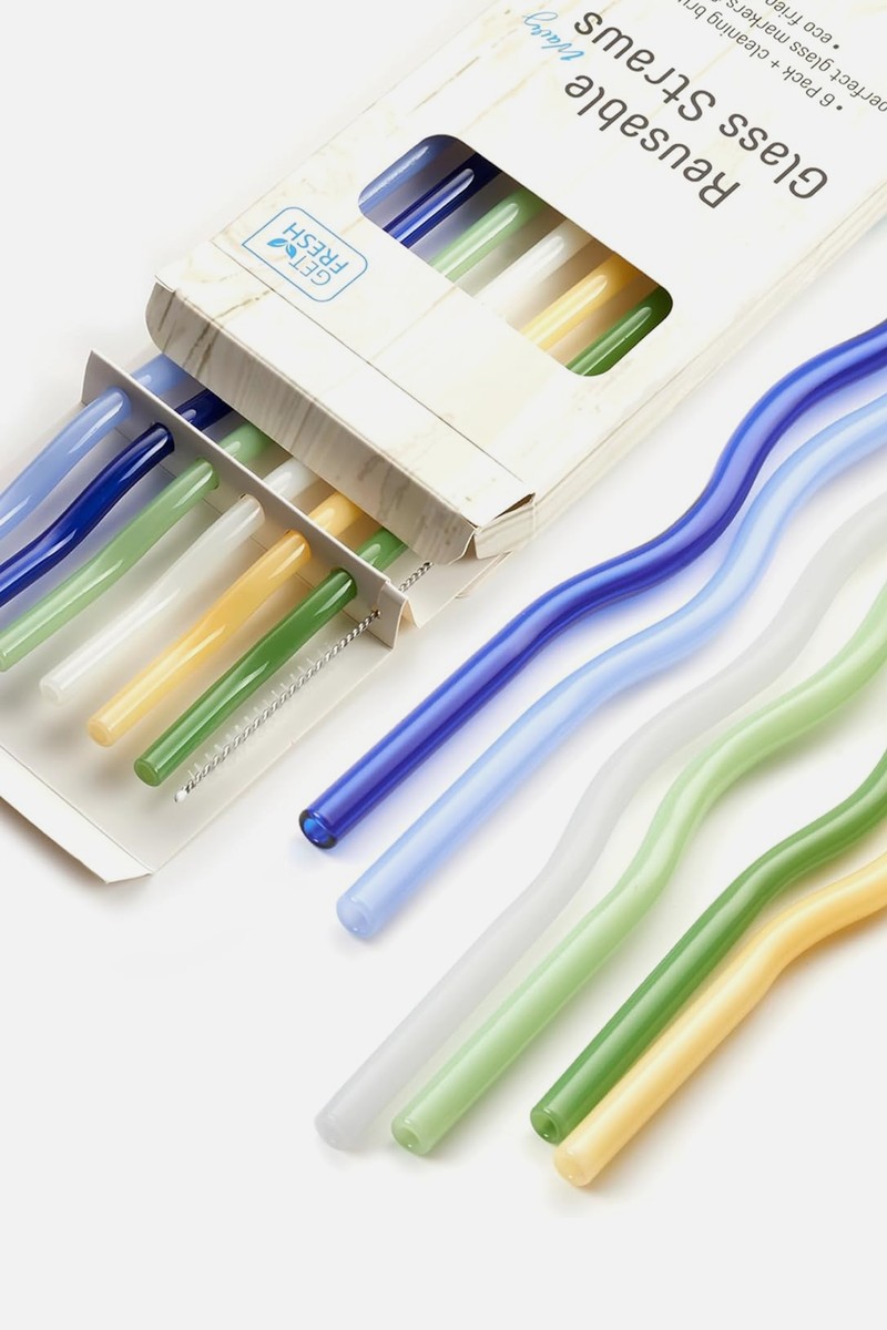 Reusable Wavy Glass Drinking Straws from Get Fresh
