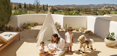 The Holiday Kids Clubs We Love