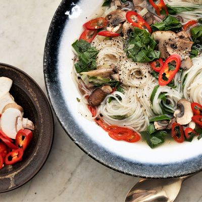 Mushroom & Garlic Broth