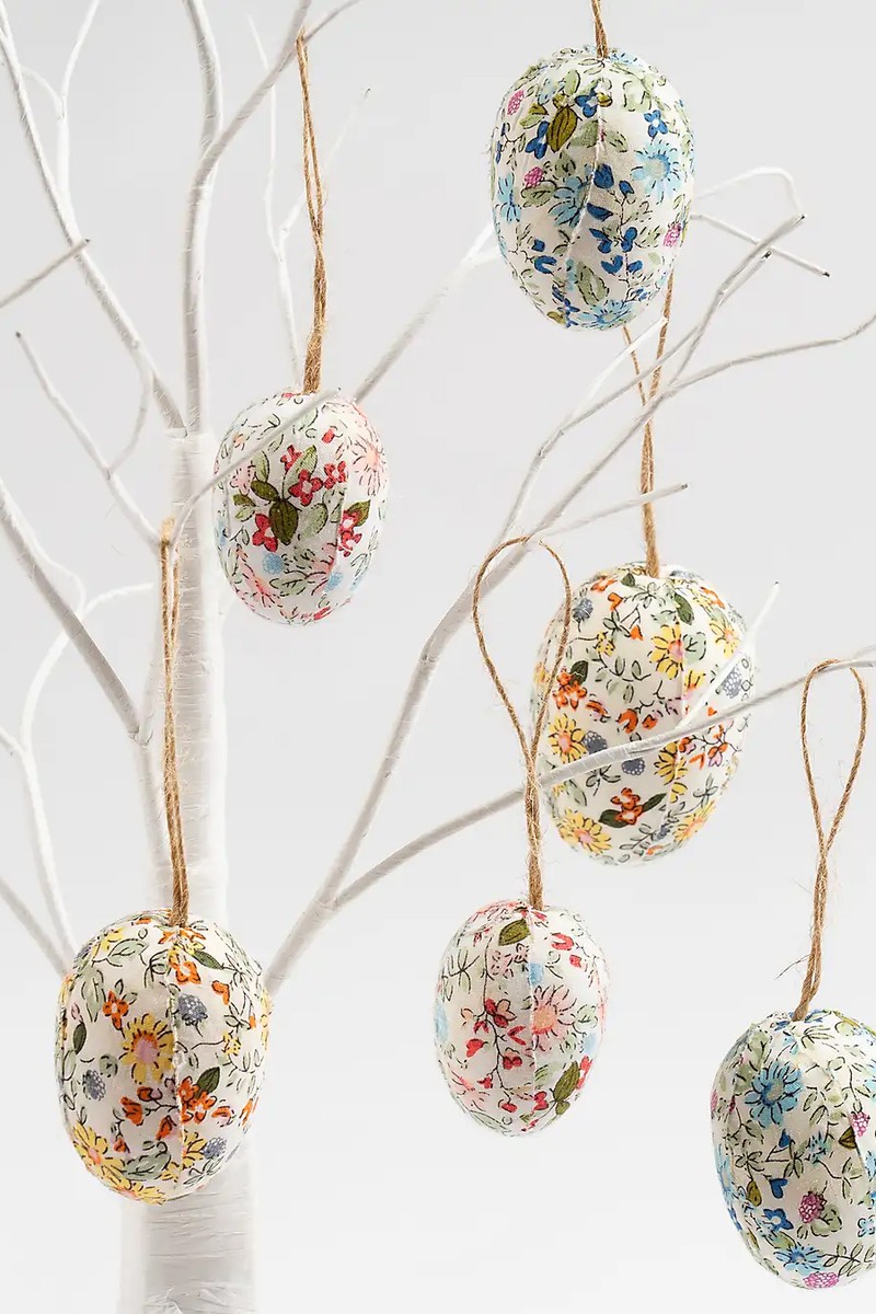 Pack Of 12 Floral Hanging Egg Decorations
