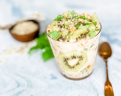 Tropical mint overnight oats