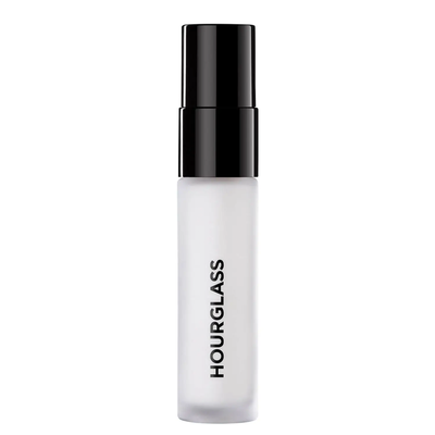 Veil Mineral Primer from Hourglass